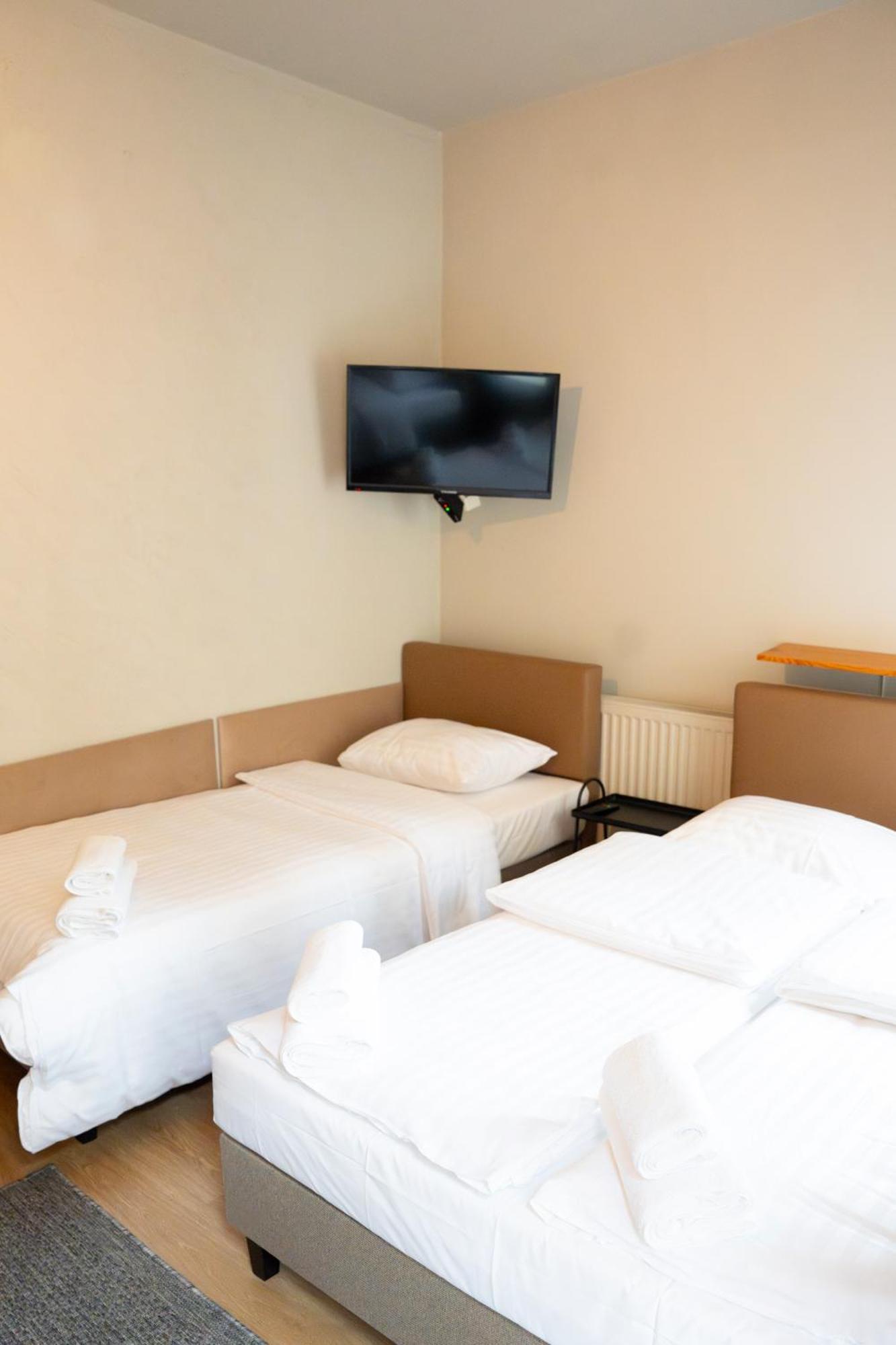 Hotelik Relax H360 Łódź Exterior foto